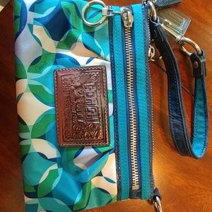 Wristlet